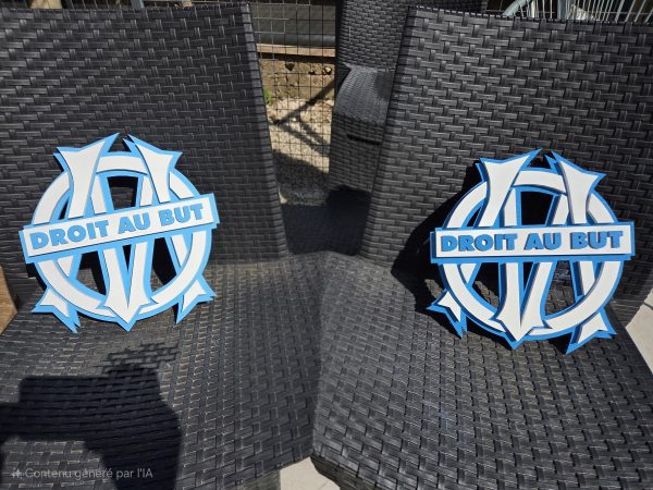 Blason OM multicouche "sans cadre"